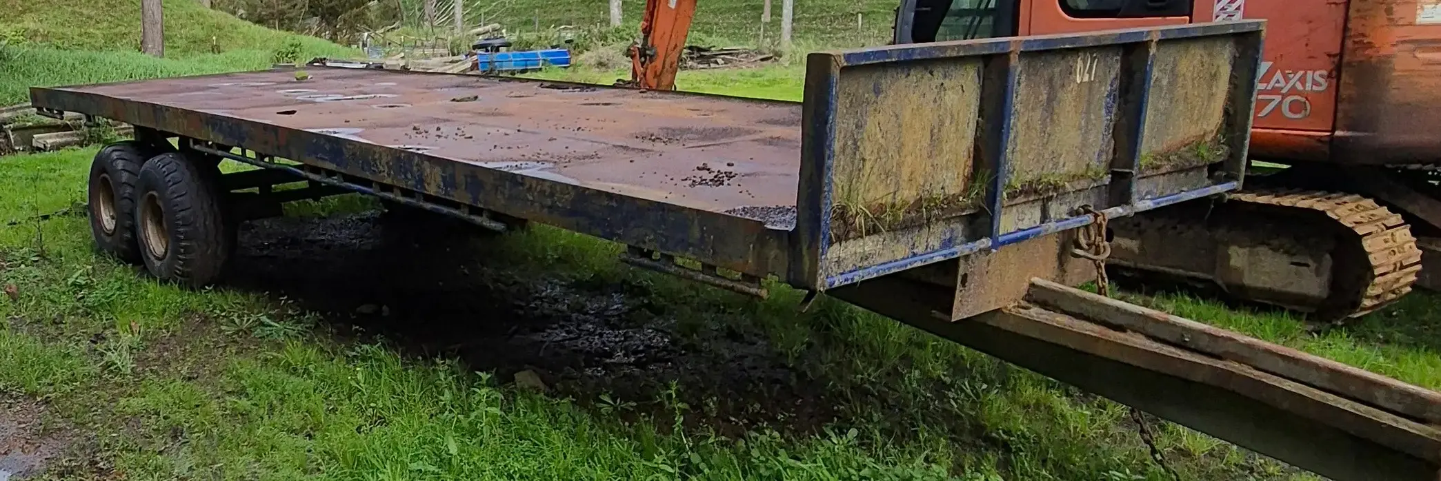 Flatdeck Hay Trailer