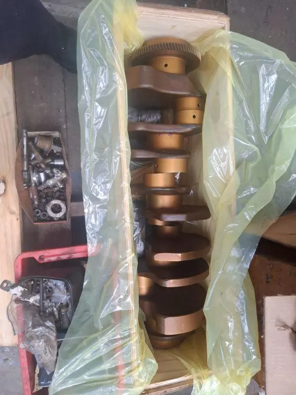 Caterpillar 3408 CrankShaft and Gear
