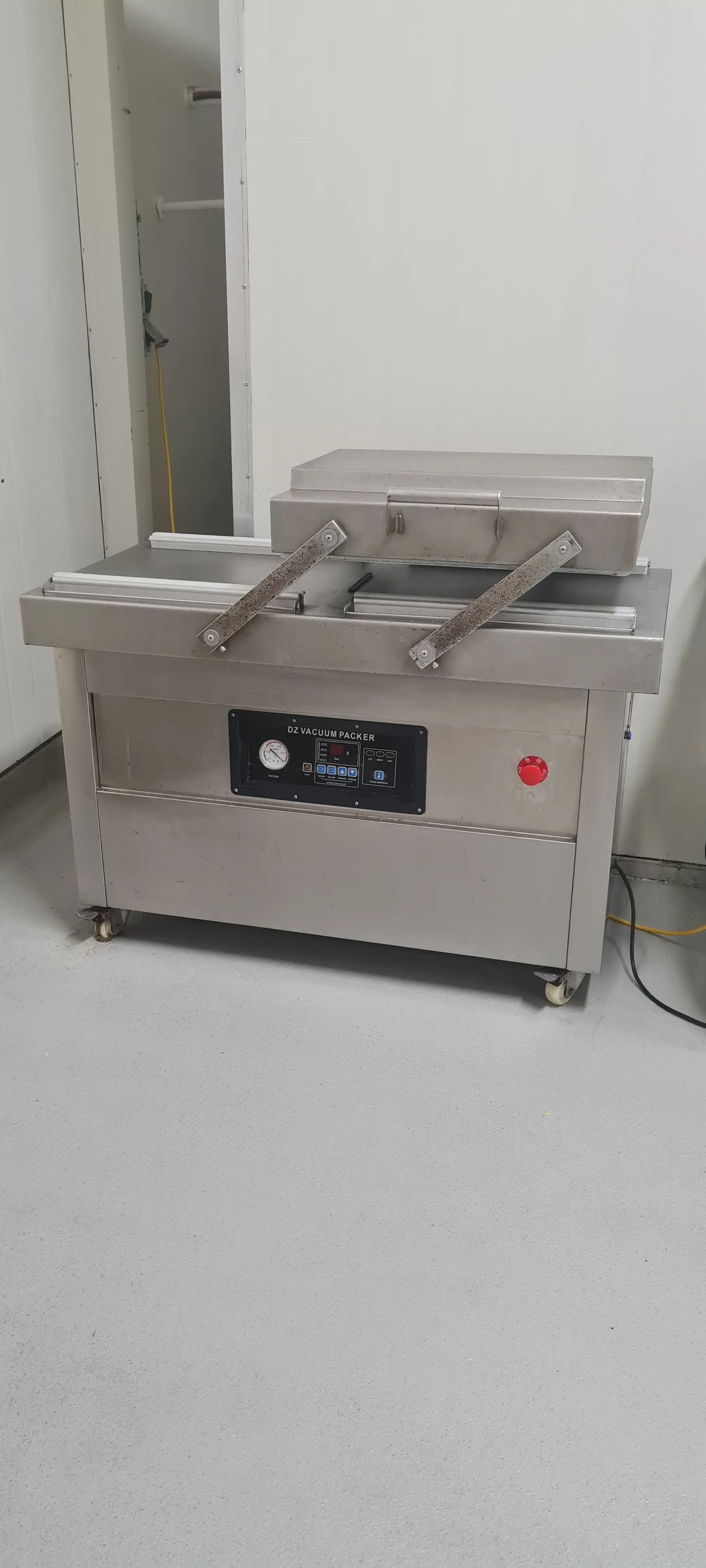 Two-Chamber Vacuum Pack Machine