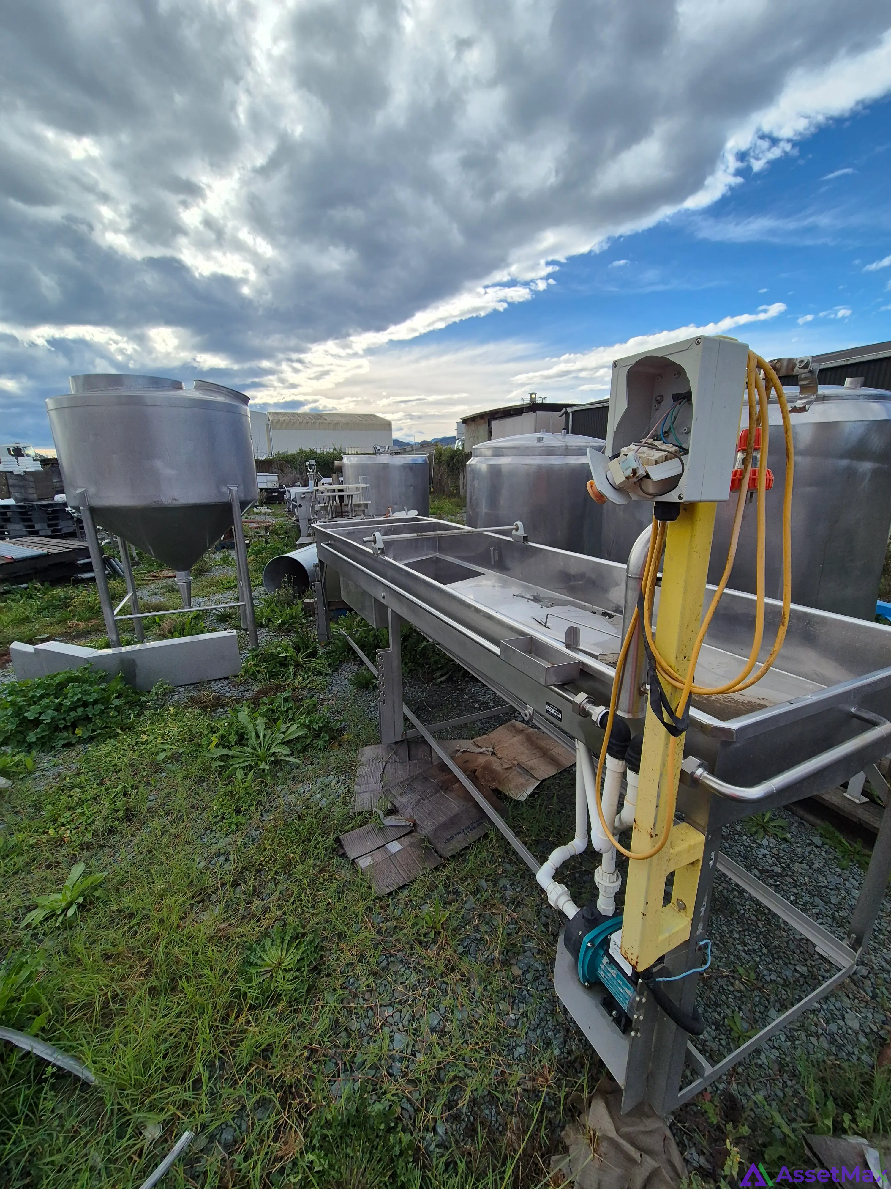 Produce Wash Table